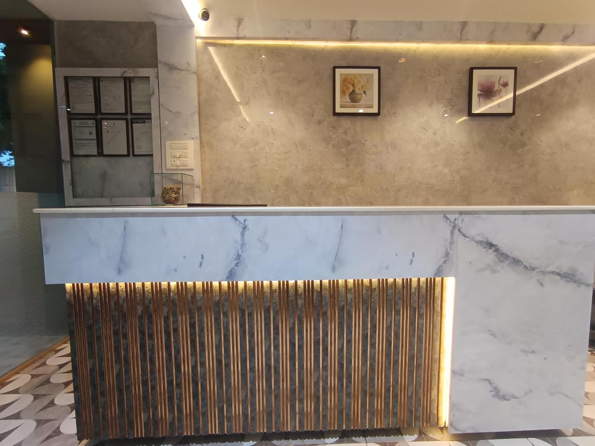 Hotel Moon Lite Residency - Marve Road Malad West Mumbai Exterior foto